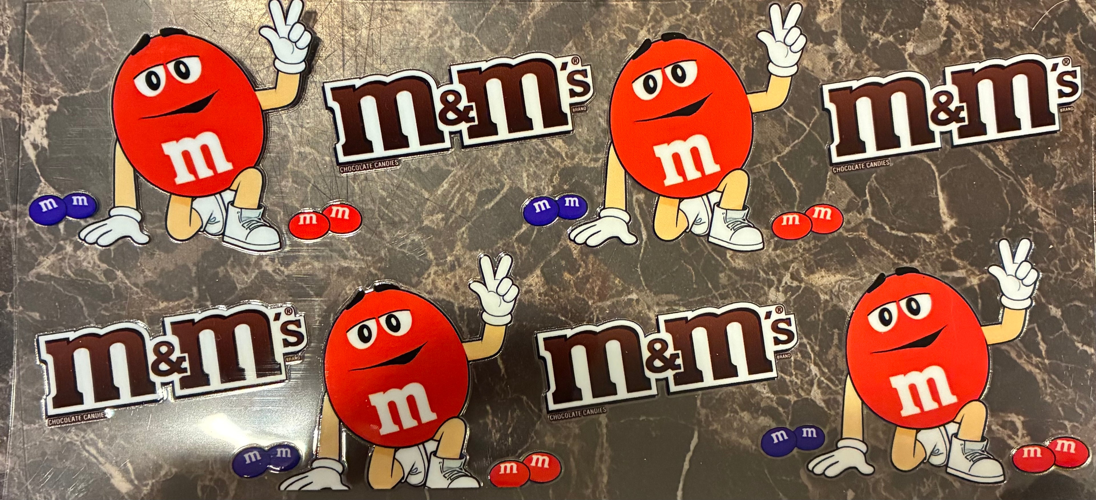 M&M